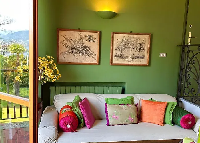 Casa Castelli A 300 Metri Dal Appartement Stresa